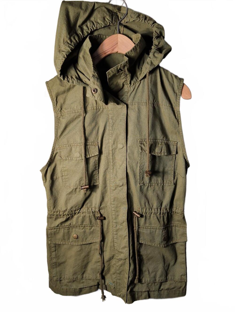 Love Tree Green Hooded Utility Vest Womens Size Medium Outerwear Grunge Fall